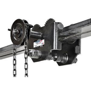 A compact and low built design with low dead weight in solid steel construction.