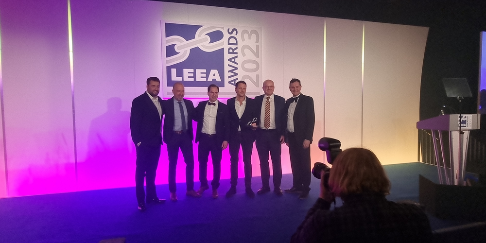 Powertex wins LEEA Sustainable Award with r-PET slings and lashings!